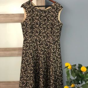 Tahari Size 14 Laze Black and Nude Dress